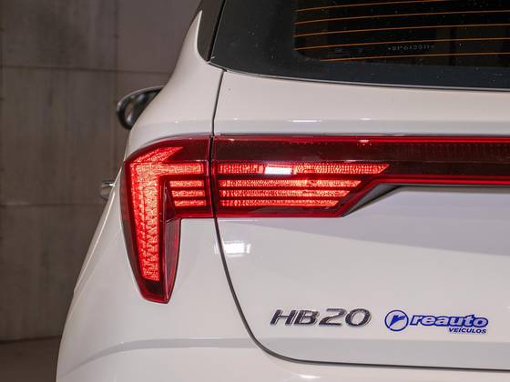 HYUNDAI HB20 1.0 12V FLEX LIMITED PLUS MANUAL HYUNDAI HB20 1.0 12V FLEX LIMITED PLUS MANUAL